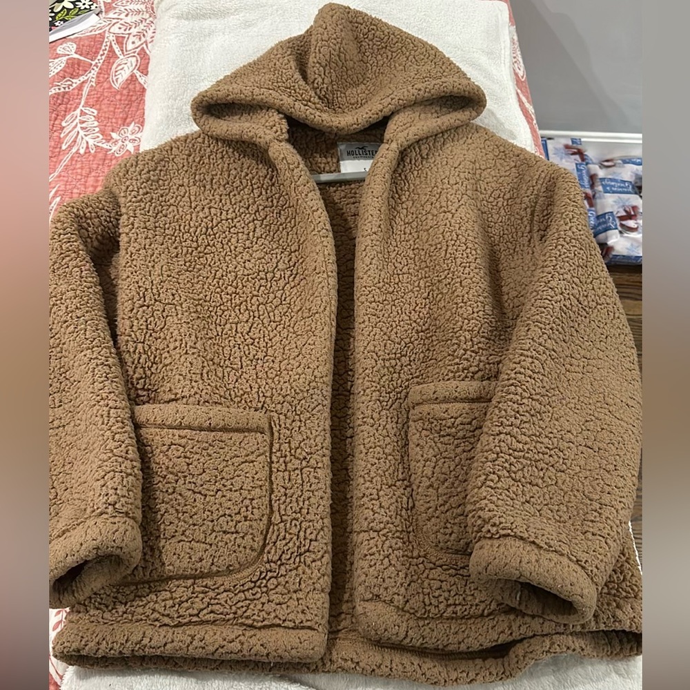 Hollister fleece jacket